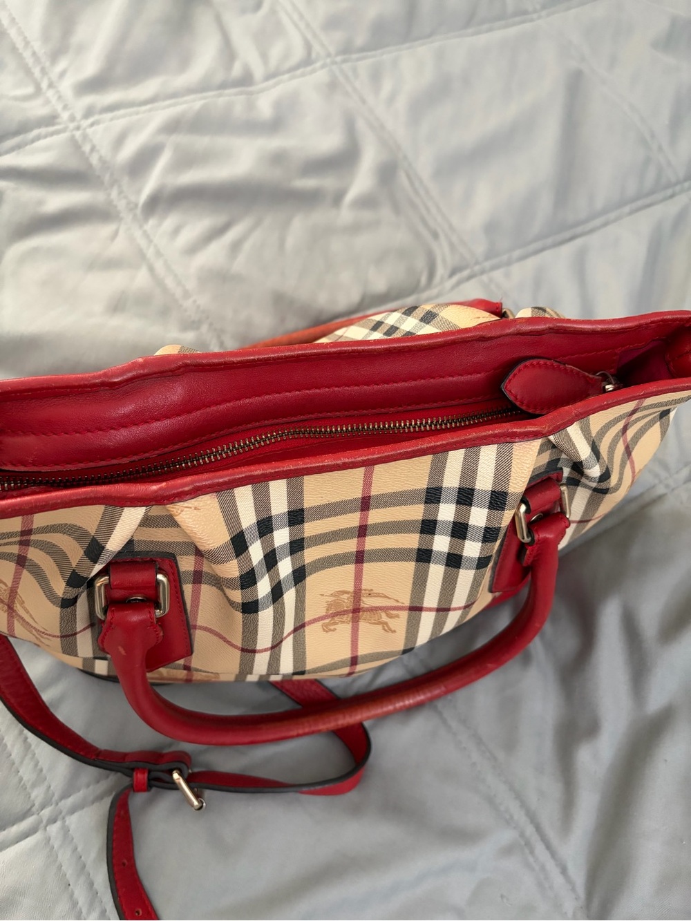 Burberry with Red Leather Trim crossbody - Picture 3 of 12